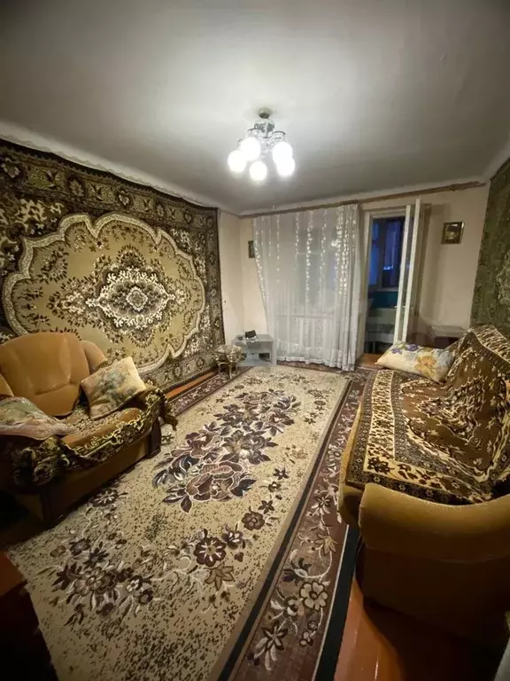 3-к. квартира, 60 м, 2/2 эт. - Фото 0