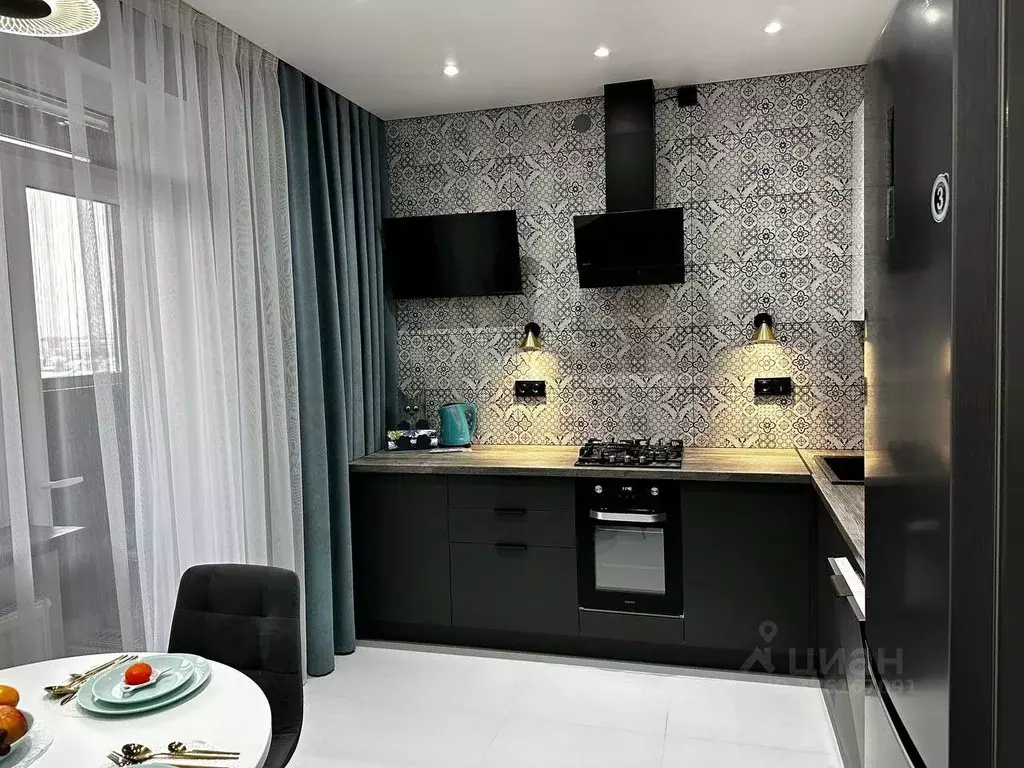 1-к кв. Калининградская область, Калининград Аэропортная ул. (42.0 м) - Фото 1