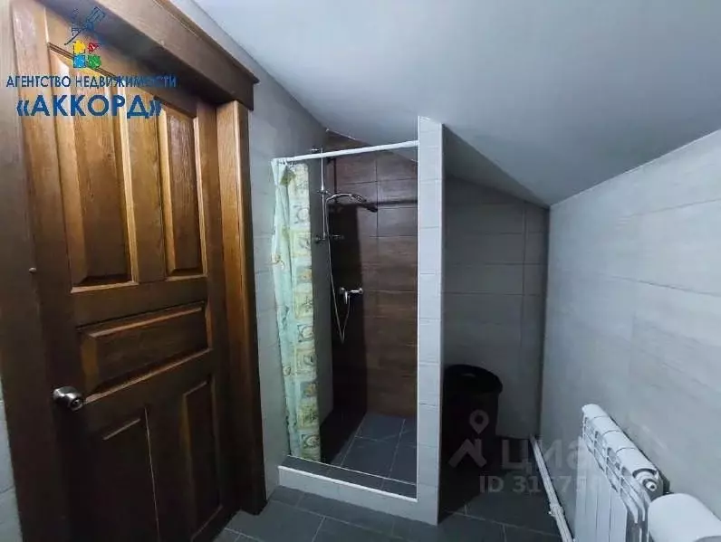 Комната Алтайский край, Белокуриха Кольцевая ул., 4 (16.0 м) - Фото 0