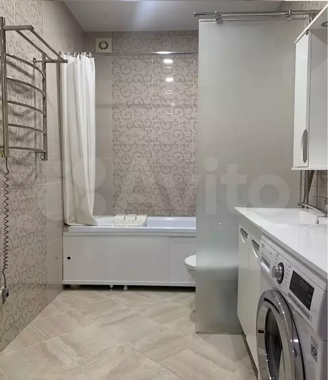 2-к. квартира, 60м, 3/3эт. - Фото 1