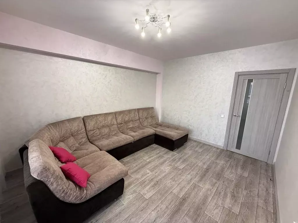 2-к кв. Иркутская область, Иркутск Братская ул., 7/12 (53.0 м) - Фото 2