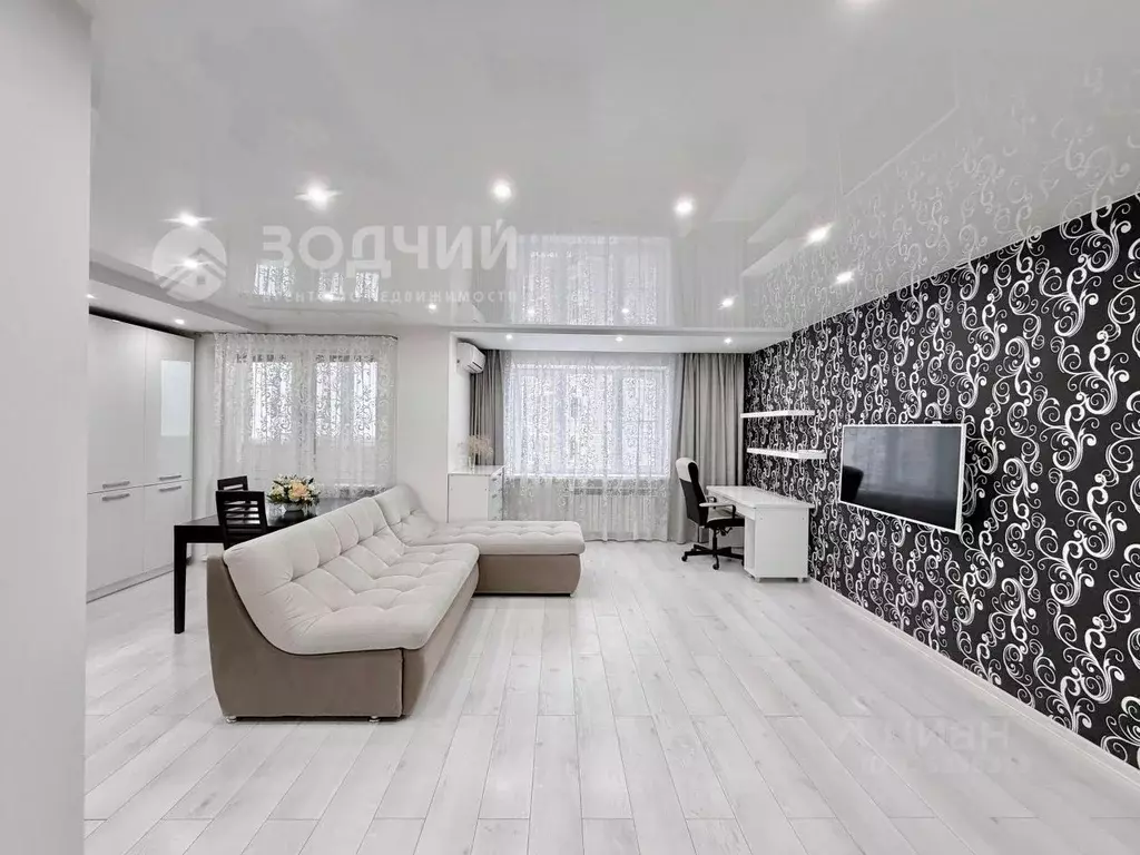 2-к кв. Чувашия, Чебоксары Ярмарочная ул., 15 (65.6 м) - Фото 1