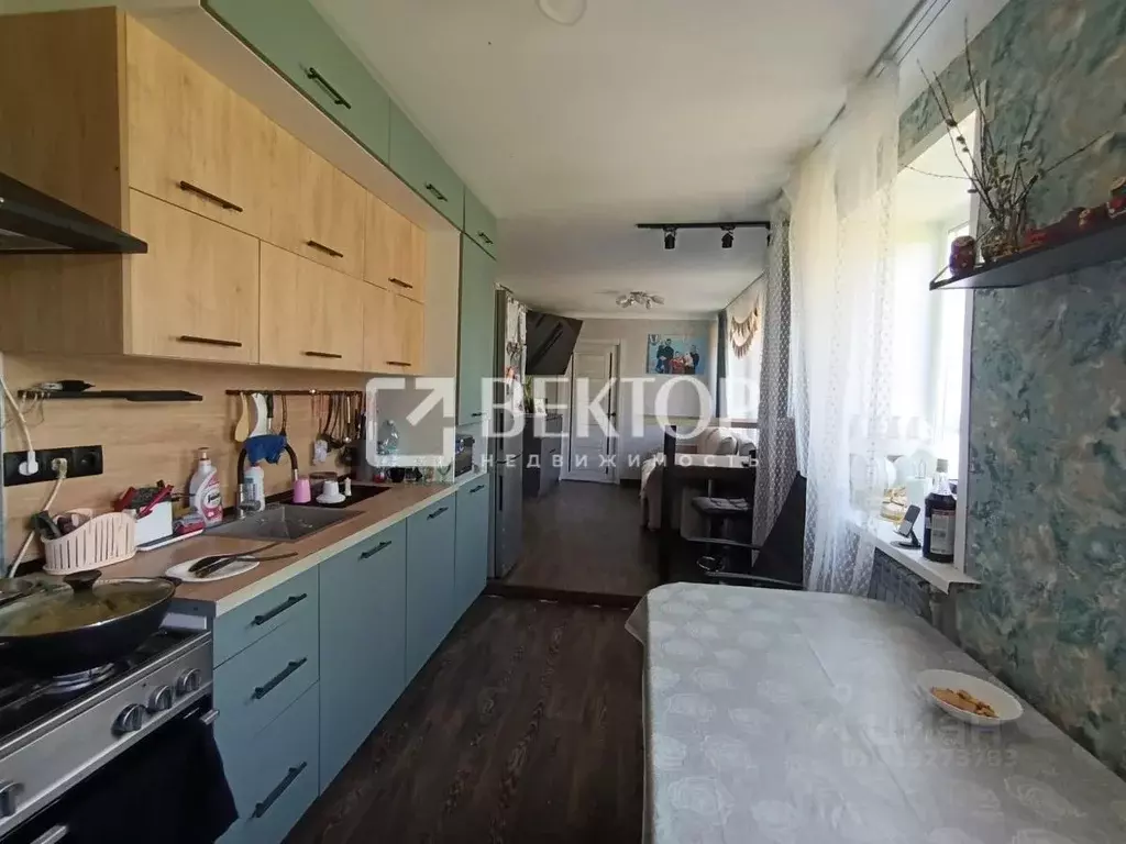 Дом в Ивановская область, Комсомольский район, Подозерское с/пос, д. ... - Фото 1