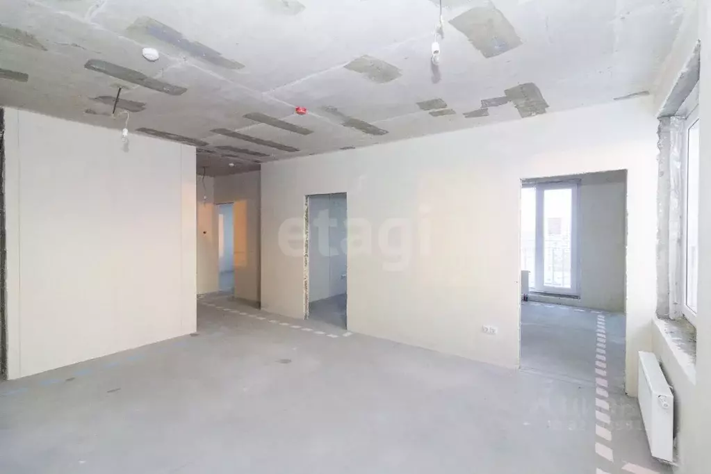 3-к кв. Тюменская область, Тюмень ул. Геннадия Райкова, 19 (66.1 м) - Фото 1