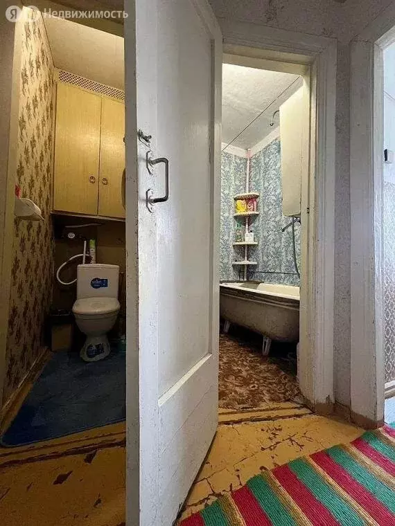 3-комнатная квартира: Приморский, улица Победы, 6 (55.7 м) - Фото 1