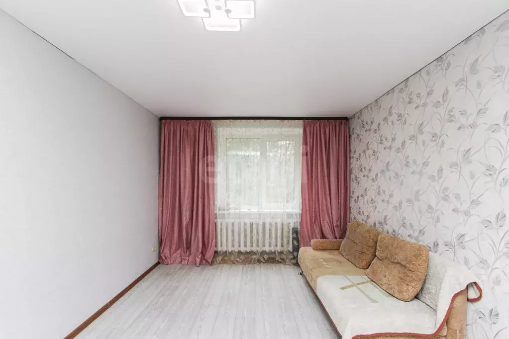 2-к кв. Тюменская область, Тюмень ул. Малыгина, 82 (53.6 м) - Фото 1