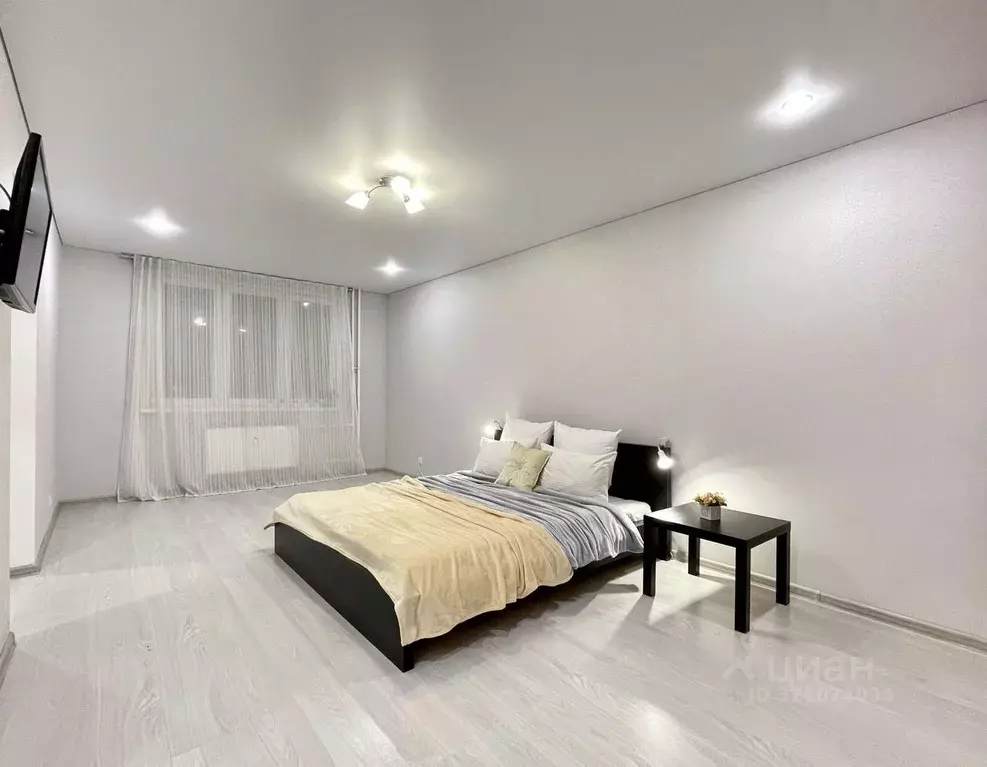 1-к кв. Татарстан, Казань ул. Баки Урманче, 11к3 (38.0 м) - Фото 0