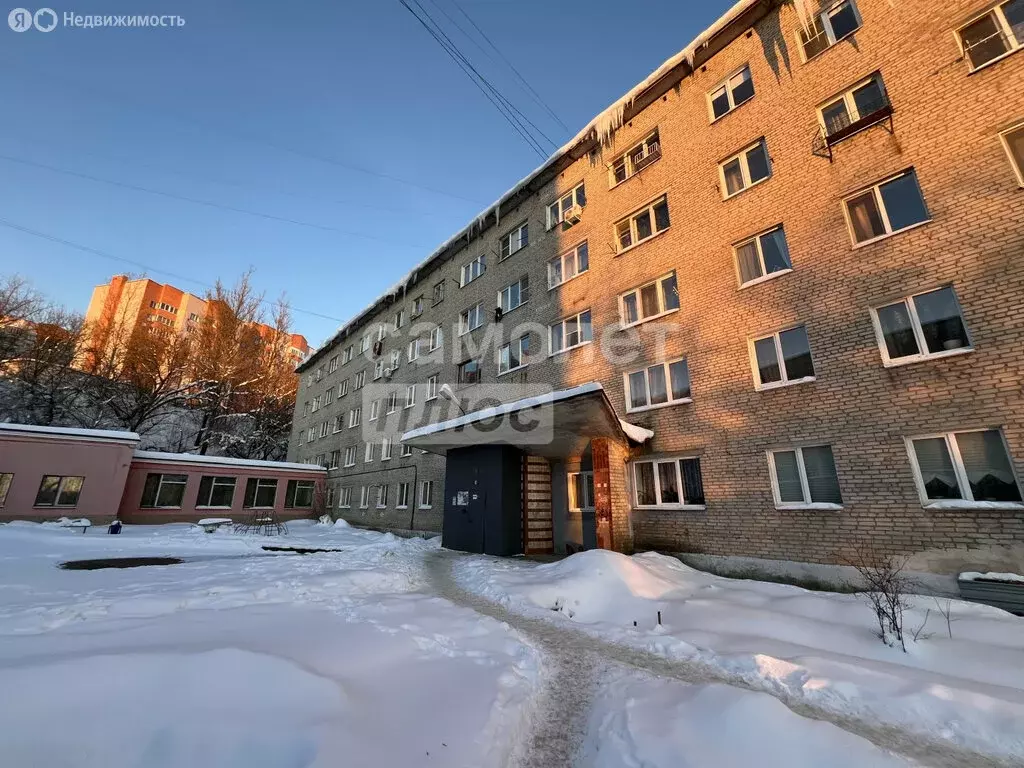 1-комнатная квартира: Смоленск, улица 12 лет Октября, 7В (18.1 м) - Фото 2