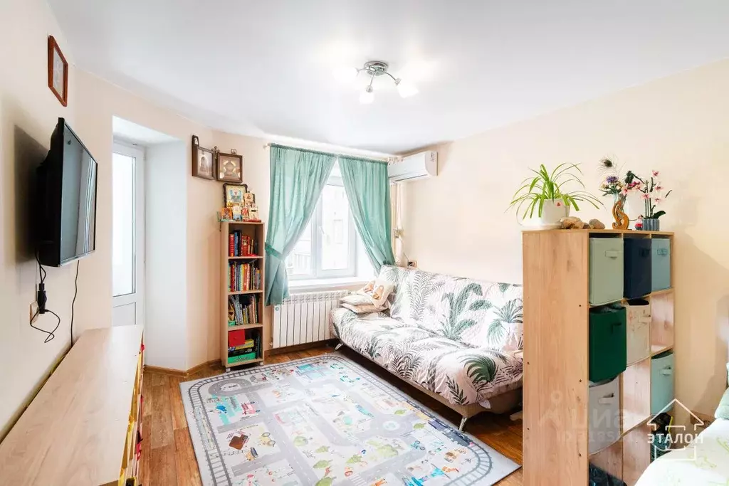 1-к кв. Омская область, Омск ул. Гусарова, 30 (41.6 м) - Фото 0