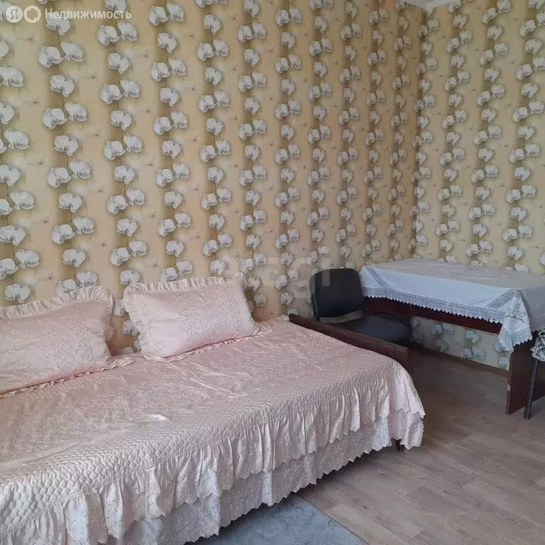2-комнатная квартира: Энгельс, Ленинградская улица, 5 (52.7 м) - Фото 1