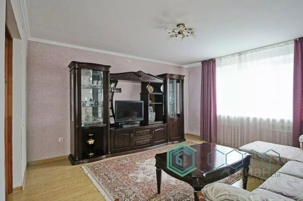 3-к кв. Калининградская область, Калининград Тихорецкая ул., 12 (96.0 ... - Фото 1