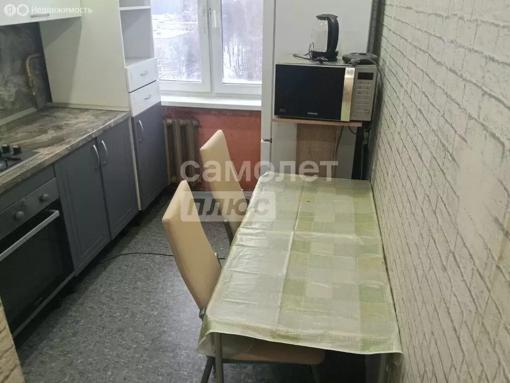 3-комнатная квартира: Подольск, Юбилейная улица, 26 (54.1 м) - Фото 1