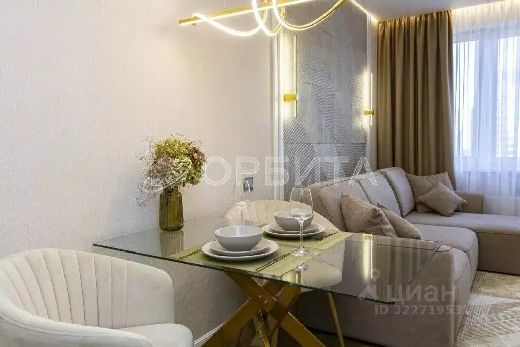 1-к кв. Тюменская область, Тюмень Новгородская ул., 22 (38.5 м) - Фото 1