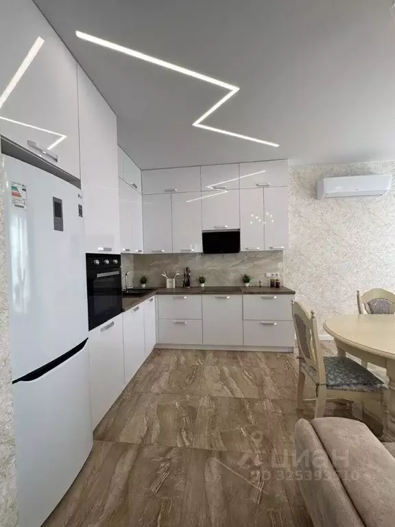 3-к кв. Крым, Симферополь ул. Воровского, 24А (80.0 м) - Фото 2