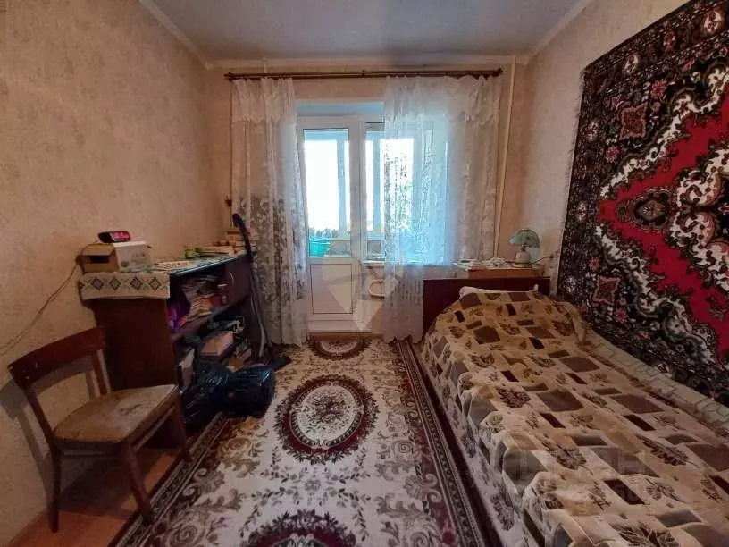 1 комнатную вторичку в осколе