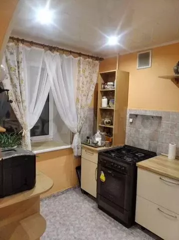 3-к. квартира, 70 м, 2/6 эт. - Фото 0