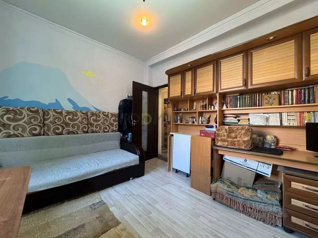 2-к кв. Башкортостан, Уфа Первомайская ул., 38 (45.0 м) - Фото 1