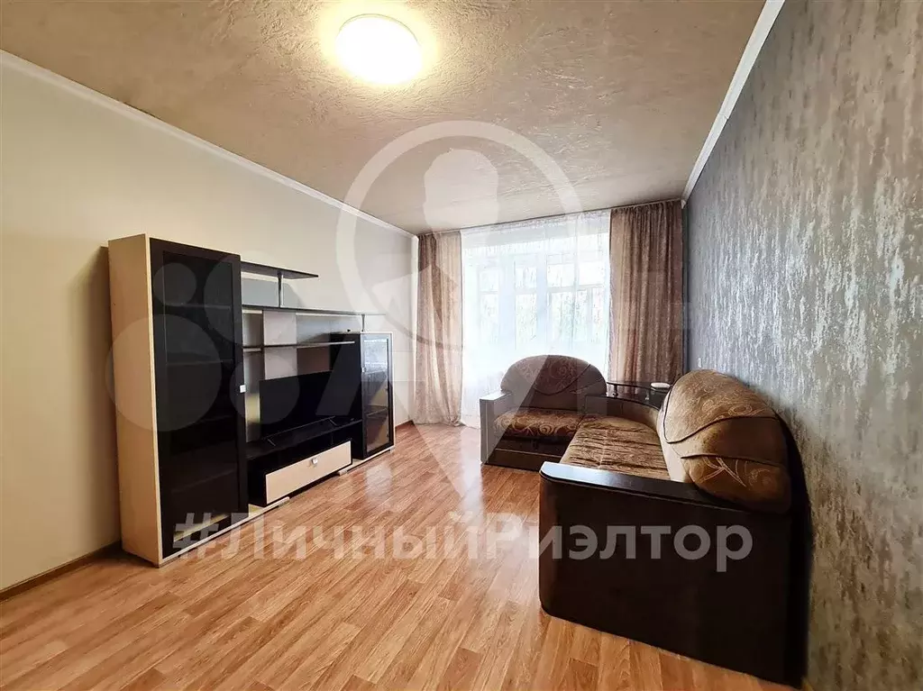 3-к. квартира, 60 м, 4/9 эт. - Фото 0