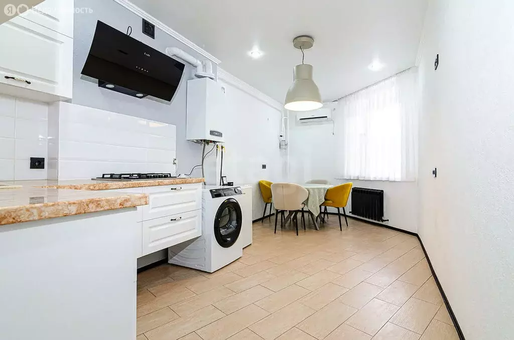 2-комнатная квартира: Анапа, улица Крылова, 113 (61.1 м) - Фото 1