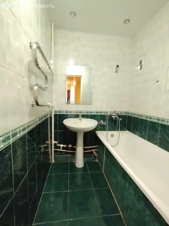 2-комнатная квартира: Пермь, улица Кабельщиков, 6 (48.4 м) - Фото 2