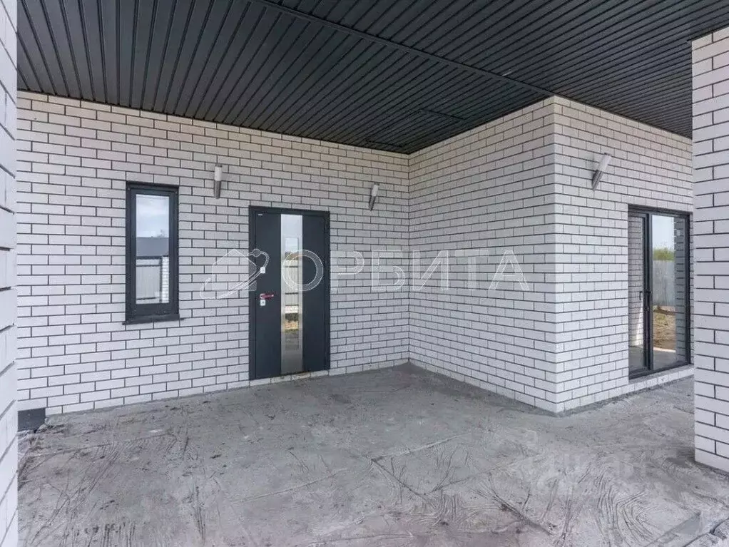 Дом в Тюменская область, Тюмень Пушкин мкр, ул. Онегина, 69 (126 м) - Фото 1