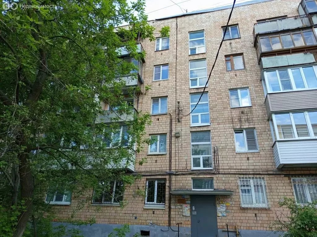 3-комнатная квартира: Нижний Новгород, улица Добролюбова, 7 (62 м) - Фото 0
