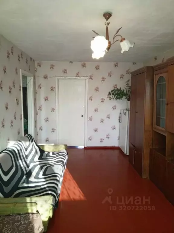 2-к кв. Кемеровская область, Осинники ул. 50 лет Октября, 17 (44.2 м) - Фото 1