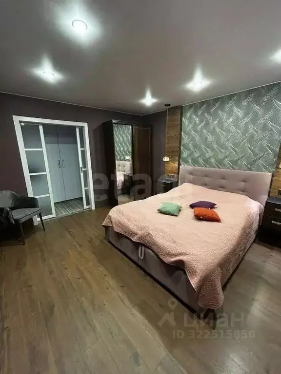 3-к кв. Вологодская область, Вологда Октябрьская ул., 27 (66.2 м) - Фото 1