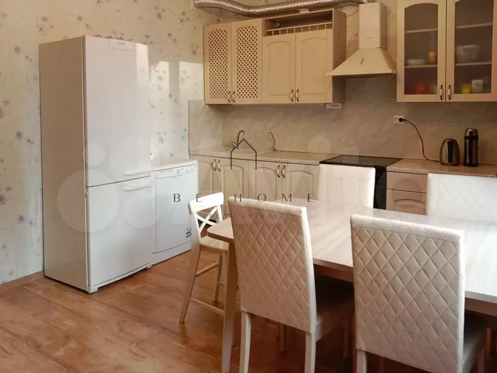 2-к. квартира, 70 м, 4/7 эт. - Фото 1