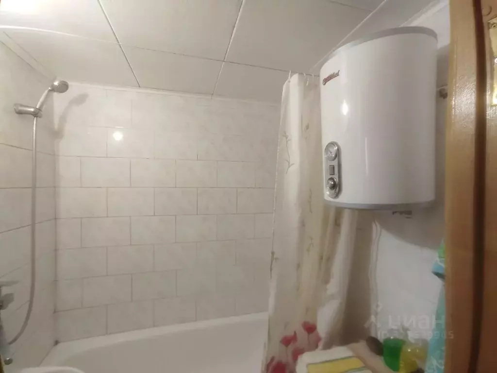 3-к кв. Курская область, Курск Студенческая ул., 18 (73.2 м) - Фото 2