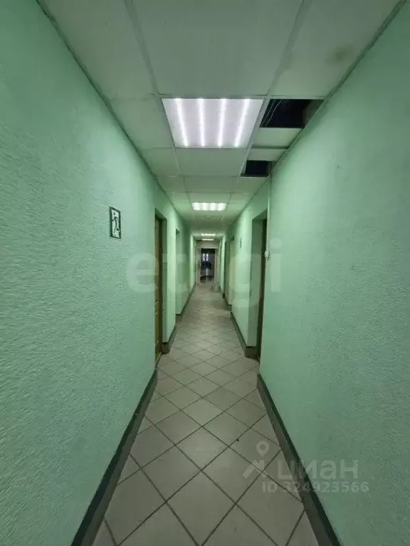 Помещение свободного назначения в Ямало-Ненецкий АО, Новый Уренгой ул. ... - Фото 1