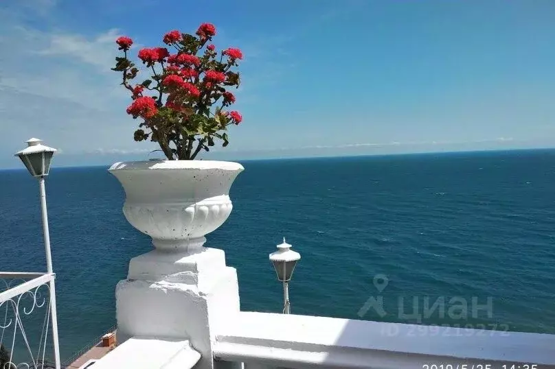 Дом в Крым, Алушта муниципальный округ, с. Рыбачье ул. Лучистая, 14 ... - Фото 2