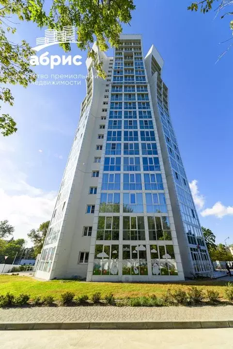 2-к кв. Приморский край, Владивосток ул. Полетаева, 23А (83.5 м) - Фото 1