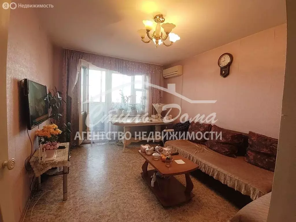 3-комнатная квартира: Волгоград, Шекснинская улица, 32 (74 м) - Фото 1