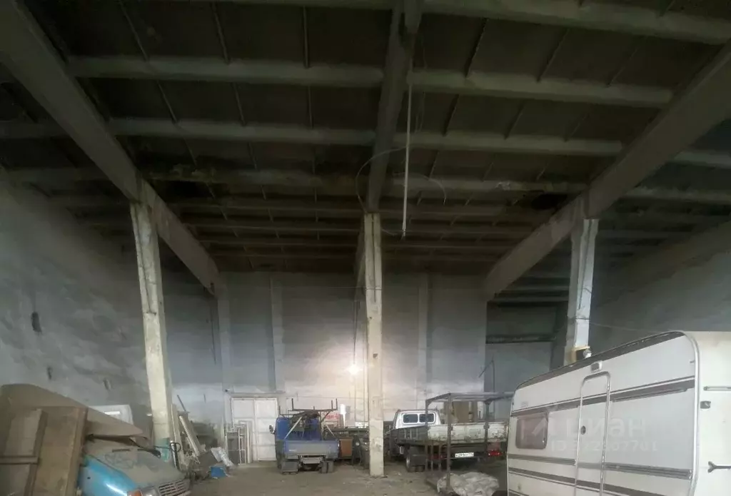 Помещение свободного назначения в Челябинская область, Усть-Катав ул. ... - Фото 1