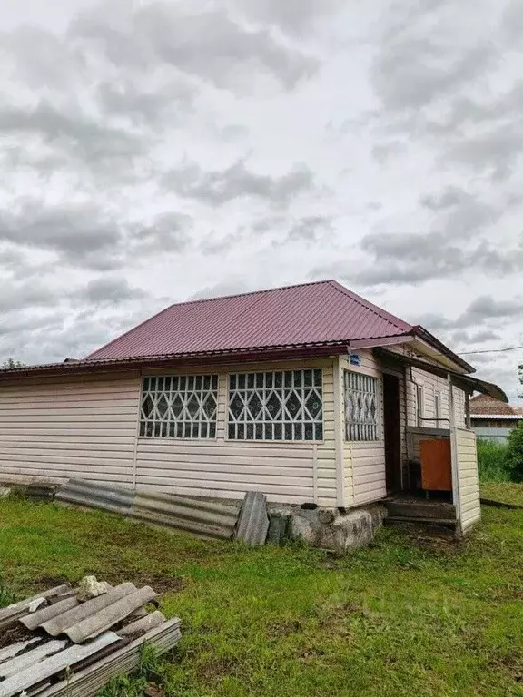 Дом в Орловская область, Мценский район, Подберезовское с/пос, пос. ... - Фото 1