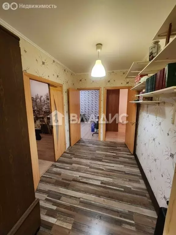 3-комнатная квартира: посёлок городского типа Голубое, Родниковая ... - Фото 2