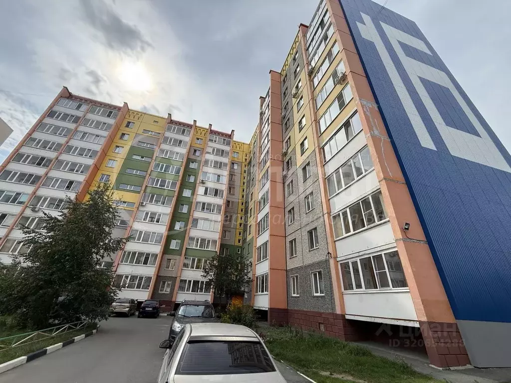 3-к кв. Курганская область, Курган Заозерный жилрайон, 4-й мкр, 16 ... - Фото 1