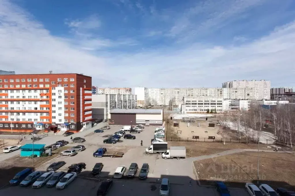 Комната Ханты-Мансийский АО, Сургут проезд Первопроходцев, 4 (14.7 м) - Фото 1