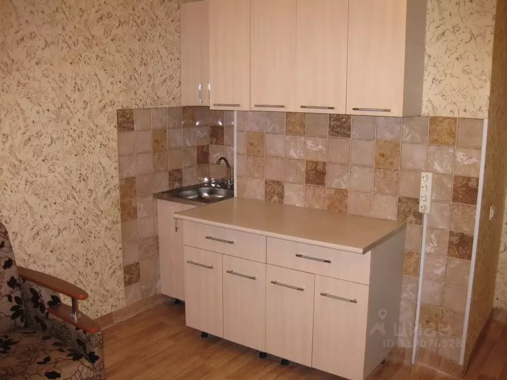 Студия Красноярский край, Красноярск Ключевская ул., 83 (30.0 м) - Фото 1