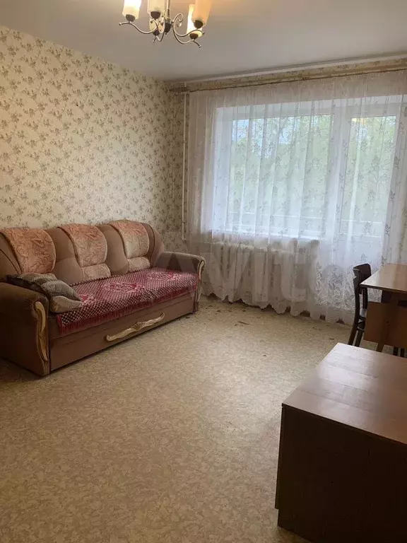 1-к. квартира, 38 м, 4/10 эт. - Фото 0