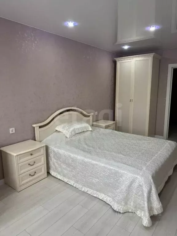 2-к кв. Амурская область, Благовещенск Зейская ул., 220 (62.0 м) - Фото 1