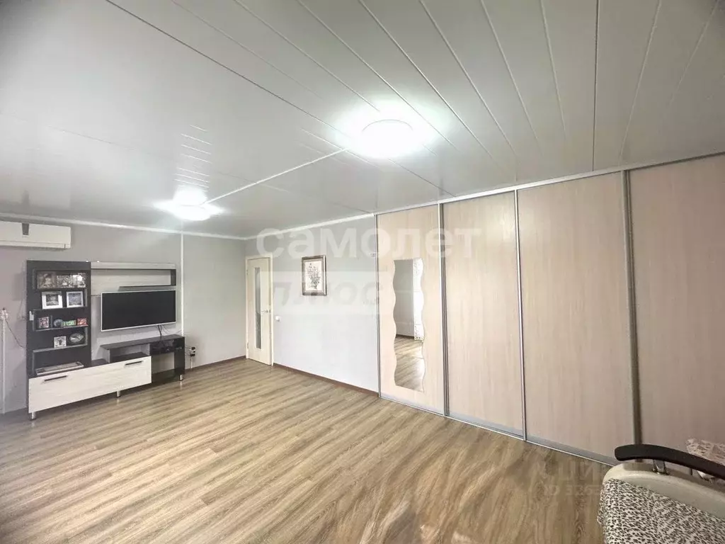 Дом в Краснодарский край, Кореновский район, Платнировское с/пос, ... - Фото 2