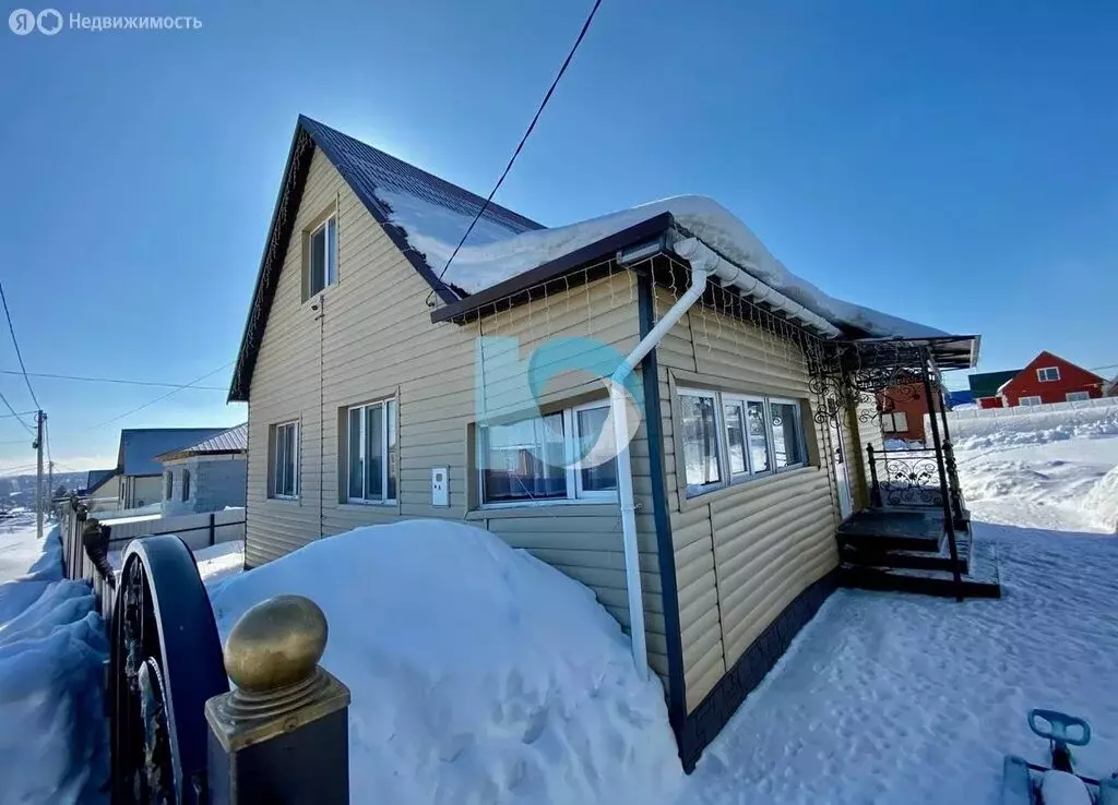 Дом в село Иглино, улица Есенина, 13 (120 м) - Фото 1