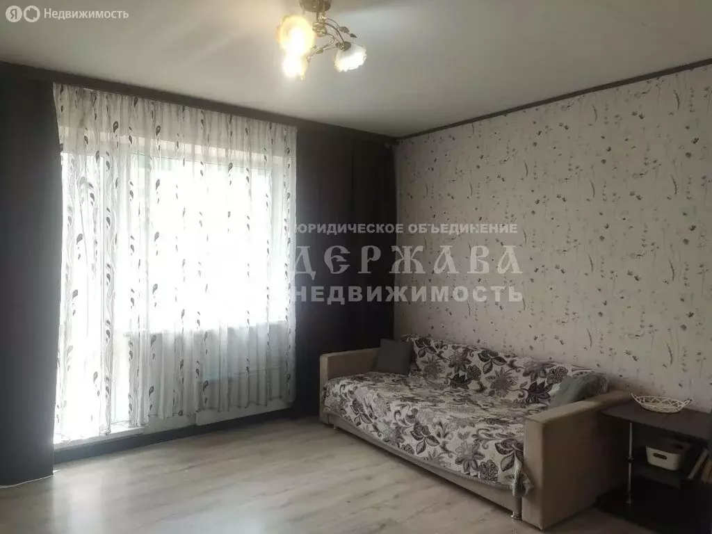 2-комнатная квартира: Междуреченск, улица Пушкина, 38 (56.9 м) - Фото 1