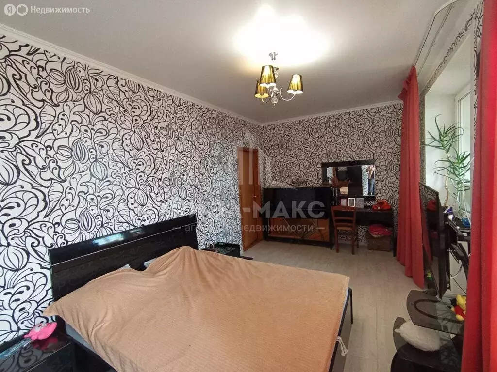 3-комнатная квартира: Брянск, улица Пушкина, 33 (87.5 м) - Фото 1