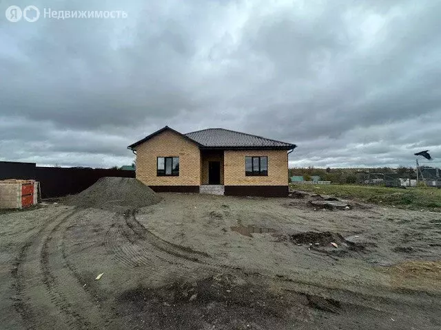 Дом в Толмачево, Слободская улица (110 м) - Фото 1