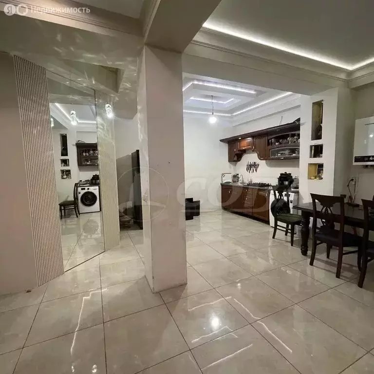 3-комнатная квартира: Махачкала, проспект Али-Гаджи Акушинского, ... - Фото 1