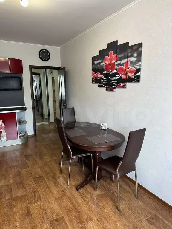 2-к. квартира, 60 м, 6/10 эт. - Фото 1