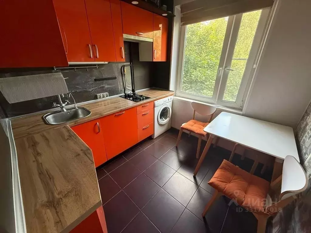2-к кв. Москва ул. Лавочкина, 48К2 (46.0 м) - Фото 1